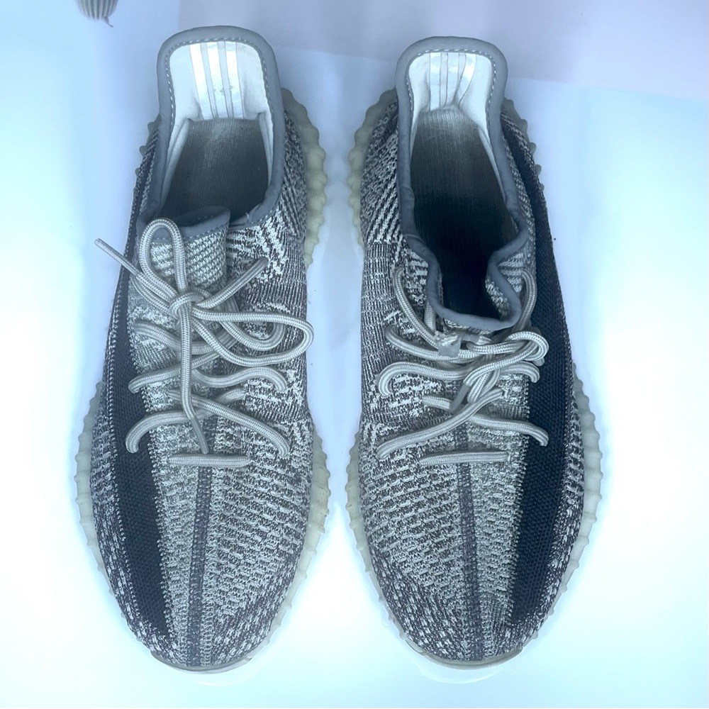 Adidas men’s Yeezy Boost V2 ZYON